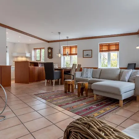 Nordlicht Reetdachhaus Nordlicht Luv Сasa de vacaciones *